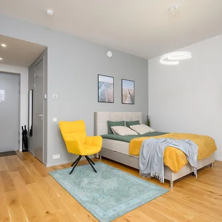 아파트 Modern Close To And Spas 페르누