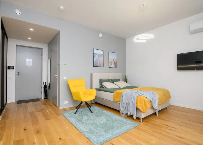 公寓 Modern Close To And Spas 派尔努